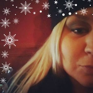 Meet your Posher, Stacy